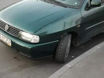 Авто Volkswagen Polo 1998 № 8280058
