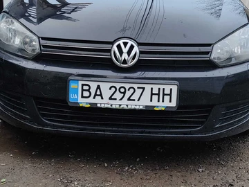 Авто Volkswagen Golf 2010 № 8280087