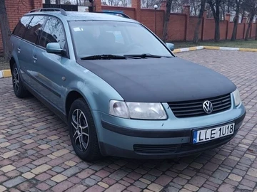 Авто Volkswagen Passat Hatchback 1998 № 8280280