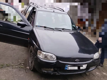 Авто Ford Escort 1996 № 8280379