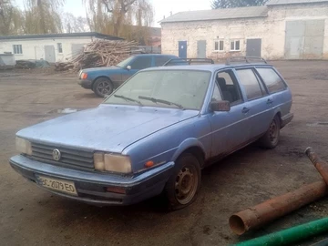 Авто Volkswagen Passat Variant 1986 № 8280505