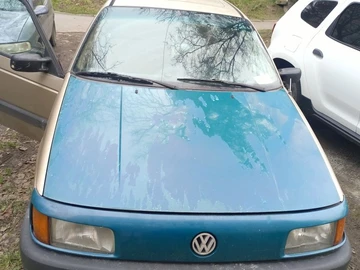Авто Volkswagen Passat Sedan 1990 № 8280532