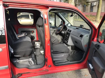 Авто Ford Tourneo Connect 2006 № 8280667