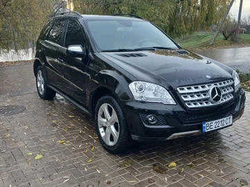 Авто Mercedes Ml Серия 2010 № 8280711