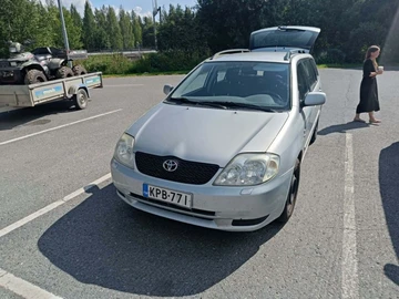 Авто Toyota Corolla 2004 № 8280717