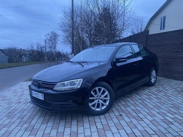 Авто Volkswagen Jetta 2012 № 8280735