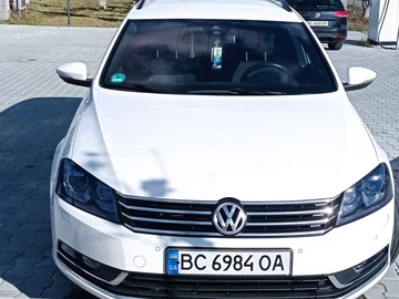 Авто Volkswagen Passat Variant 2012 № 8280872