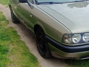 Авто Audi 80 1990 № 8281003