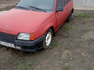 Авто Opel Kadett 1988 № 8281278
