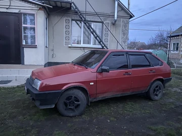 Авто ВАЗ 2109 1992 № 8281305