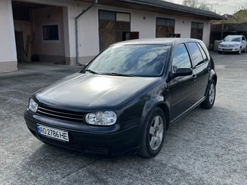 Авто Volkswagen Golf 1998 № 8281637