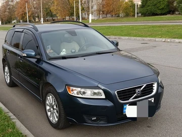 Авто Volvo V50 2009 № 8281681