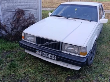 Авто Volvo 740 1986 № 8281689