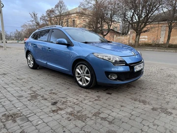 Авто Renault Megane 2012 № 8281763