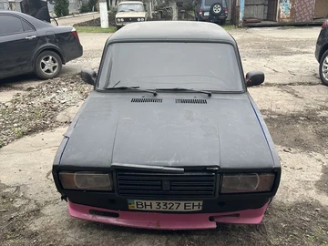 Авто ВАЗ 2107 1986 № 8281944