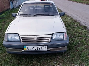 Авто Opel Ascona 1984 № 8281989