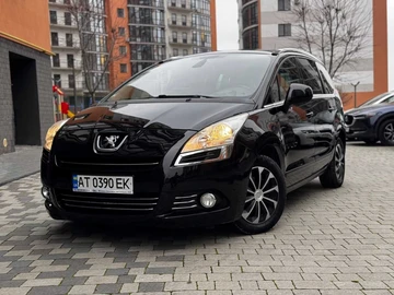 Авто Peugeot 5008 2011 № 8282069