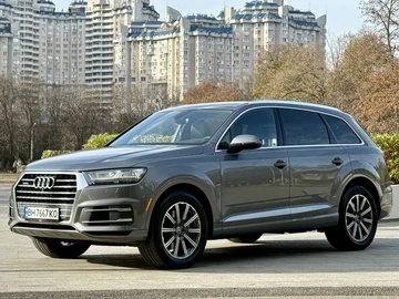 Авто Audi Q7 2018 № 8282301