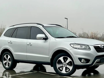 Авто Hyundai Santa Fe 2012 № 8282304