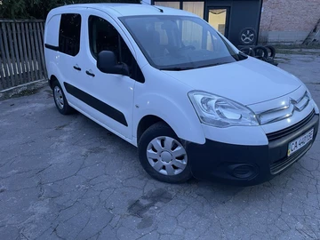 Авто Citroen Berlingo 2010 № 8282314