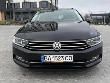 Авто Volkswagen Passat Variant 2017 № 8282344