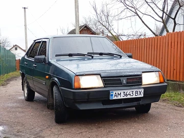 Авто ВАЗ 21099 2004 № 8282540