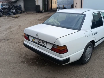 Авто Mercedes 200 1989 № 8282543