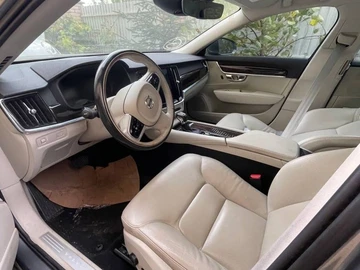 Авто Volvo S90 2018 № 8282604
