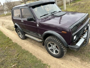 Авто ВАЗ 21213 1998 № 8282609