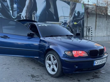 Авто BMW 3 Серия 2004 № 8282610