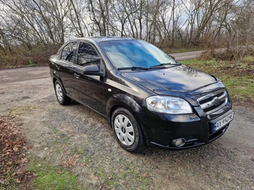Авто Chevrolet Aveo 2007 № 8282632