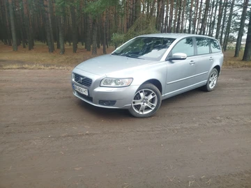 Авто Volvo V50 2008 № 8282658