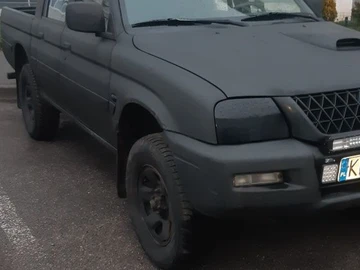 Авто Mitsubishi L 200 2004 № 8282740