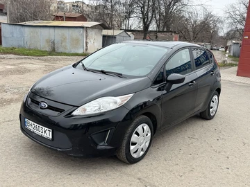 Авто Ford Fiesta 2011 № 8282757