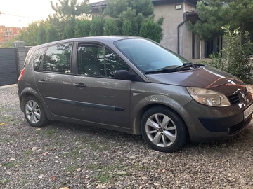 Авто Renault 5 2005 № 8283054