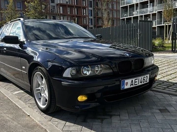 Авто BMW 5 Серия 2003 № 8283244