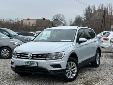 Авто Volkswagen Tiguan 2017 № 8283394