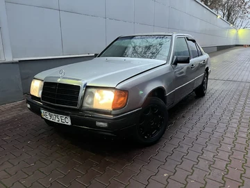Авто Mercedes W124 1986 № 8283505