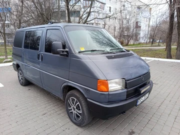 Авто Volkswagen Transporter 2002 № 8283561
