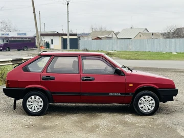 Авто ВАЗ 2109 1995 № 8283567