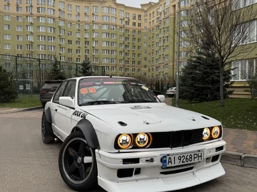 Авто BMW 3 Серия 1983 № 8283617