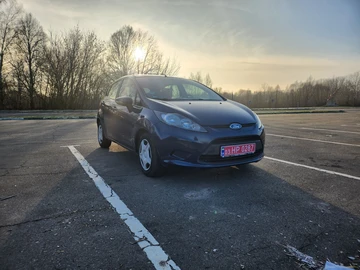 Авто Ford Fiesta 2009 № 8283645