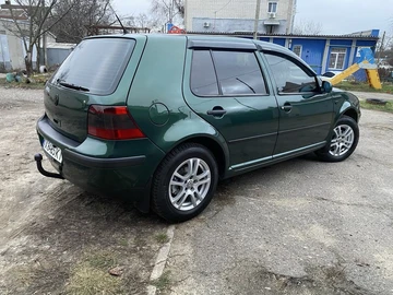 Авто Volkswagen Golf 1998 № 8283661