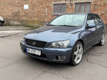 Авто Lexus Is Серія 2003 № 8283700
