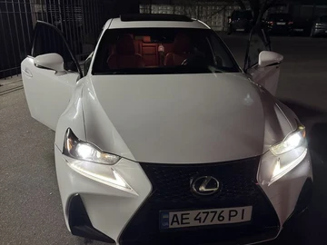 Авто Lexus Is Серія 2017 № 8283771