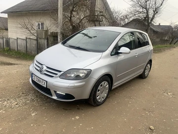 Авто Volkswagen Golf Plus 2005 № 8283906