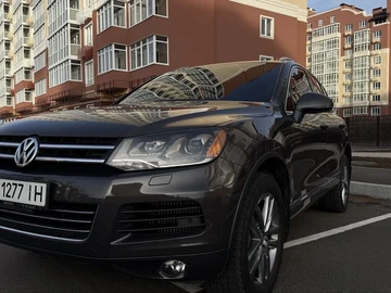 Авто Volkswagen Touareg 2012 № 8283973