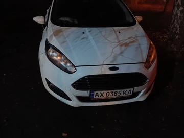 Авто Ford Fiesta 2013 № 8283995