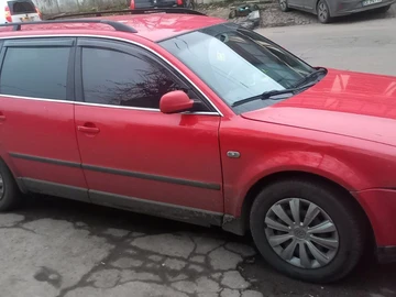 Авто Volkswagen Passat Variant 2002 № 8283999