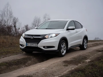 Авто Honda Hr-V 2016 № 8284097